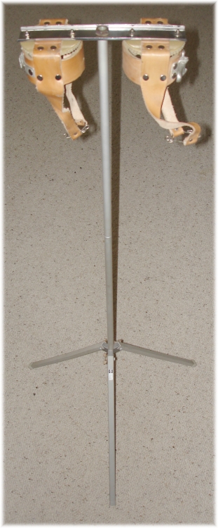Stativ mit Infusionshalter